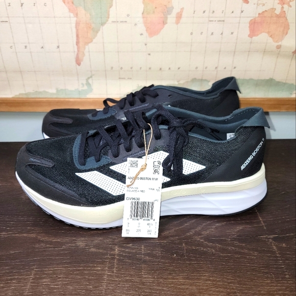 BRAND NEW Adidas Black Adizero Boston 11 Wide Running Shoes Mens Size 9.5 - Picture 1 of 5